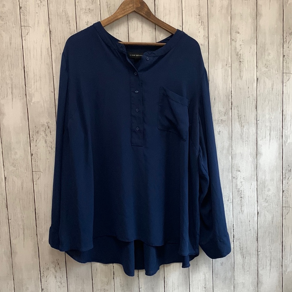 Comfy and flowy lane Bryant top
